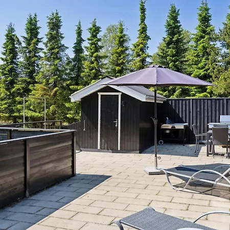 Ally - 250m From The Sea By Interhome *